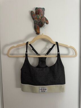 Adam Selman‎ Sport Racerback Sports Bra Gray Cream Logo Band Size S